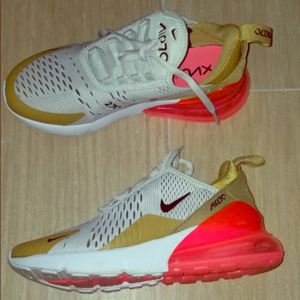 Nike Air Max 270 Size 6